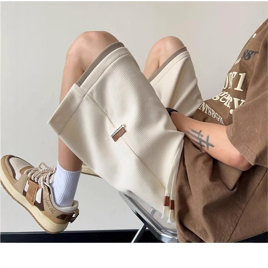 Ice silk casual shorts for men's summer vacation, two loose American straight leg mid length pants, trendy brand outerwear sports five quarter pa