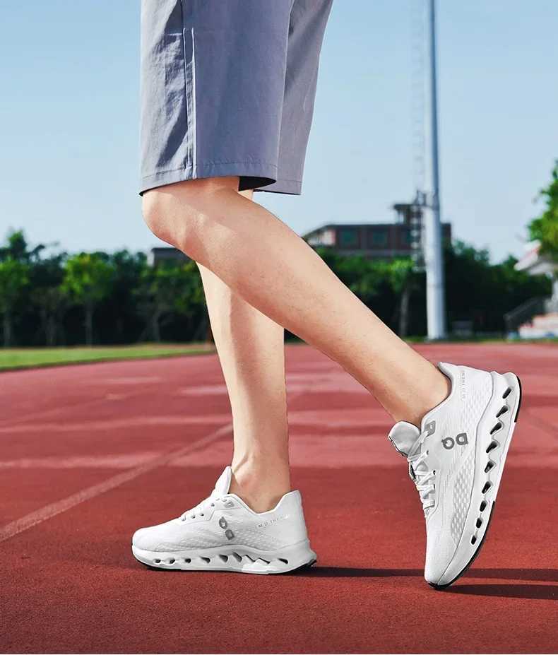 Mens lightweight mesh summer sports shoes - breathable running shoes with soft soles anti slip comfort fashionable and casual designC250425