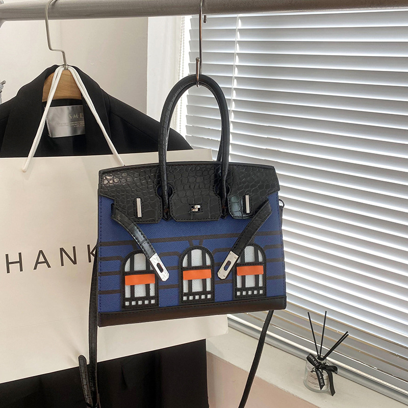 free shipping designer shoulder bags New Fashionable Versatile Crossbody Bag for woman white black vintage Artwork lady bag