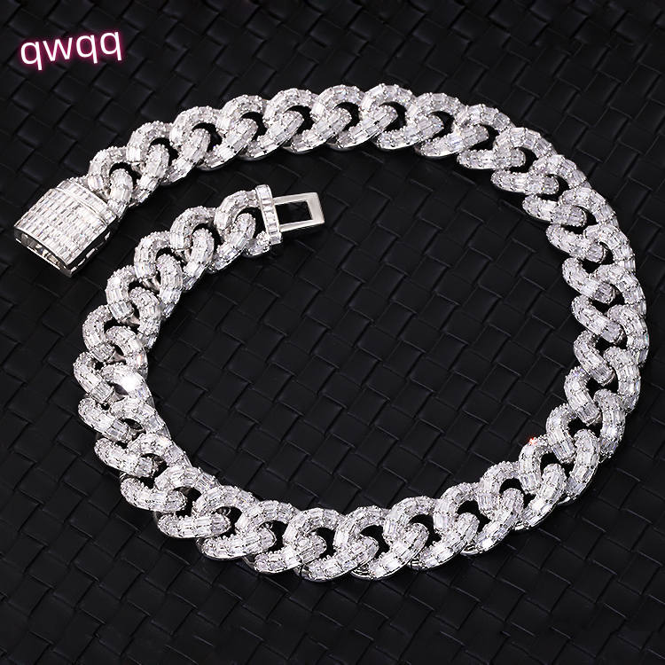 Luxury Jewelry 21mm Wide Sterling Silver D Color VVS Clarity Emerald Cut Moissanite Baguette Diamond Cuban Link Chain