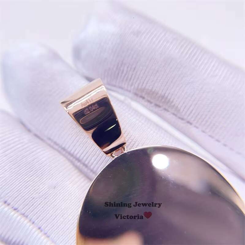 Pass Diamond Tester 35MM 10K Rose Gold Moissanite Diamond Iced Out Picture Memory Pendant