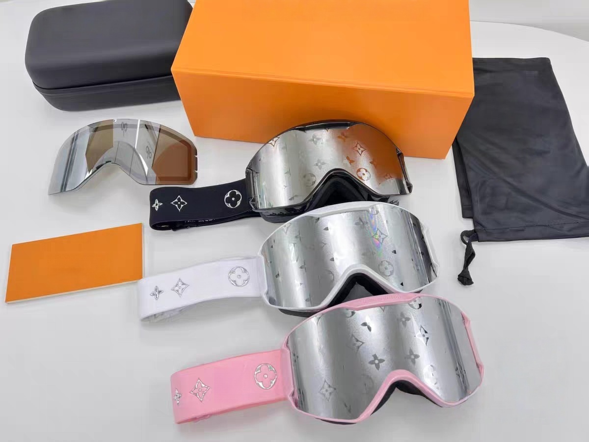 2025 Louislys Vitto… - image