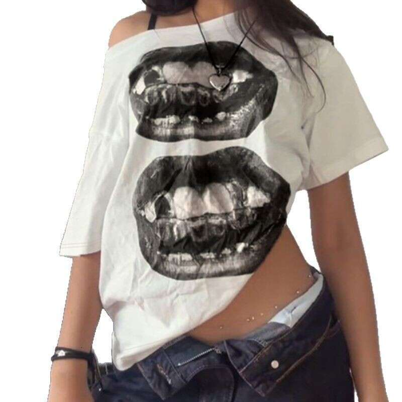 Spring/Summer New Hip Hop Mouth Printed Slant Neck Loose T-shirt Street Sexy Off Shoulder Casual Short Sleeve