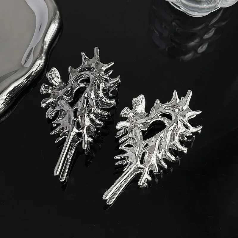Ocean Metal Conch Womens Hairpin Color Shell Crab Hairpin Shell Catcher Fairy Summer Ocean Y2K HairpinT250425