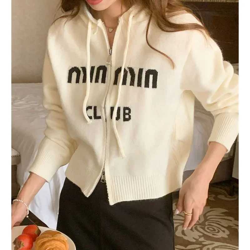 Women Cardigan French Retro Knitted Outwear Autumn Simple Drawstring Hooded Casual Knitwear Versatile Temperament Female WearT251125