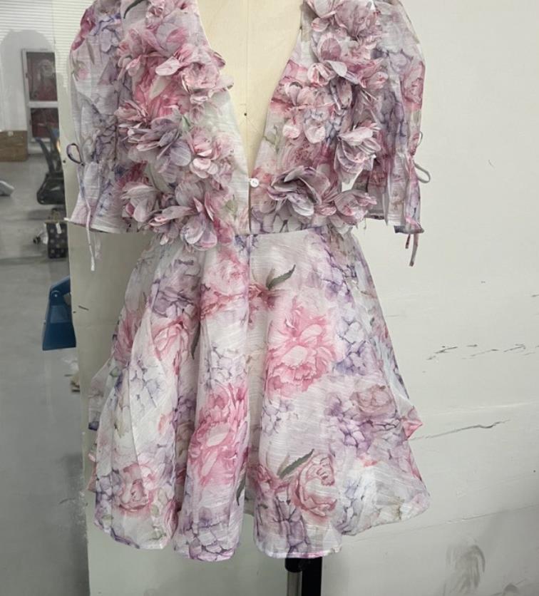Womens tie dye 3D floral deep Vneck sparkling sleeve mini dress fashionable ultrathin printed multi pleated Vestidos womens holiday clothing 250327