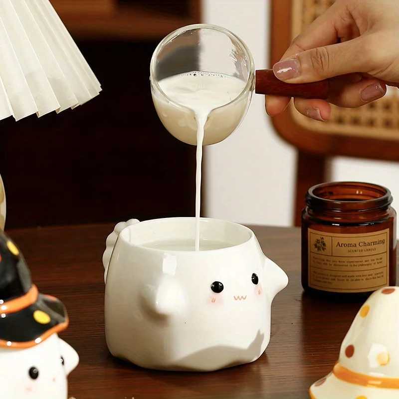 Halloween Ceramic Coffee Mug with Cute Quirky Ghost Witch Hat Design Perfect Gift for Graduation Girlfriend Unique Souvenir Cup Y251125