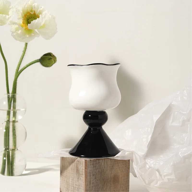 250ml Vintage Ceramic Goblet French INS Style Cocktail Cup Unique Black Stem White Coffee Water Juice Red Wine Glass Cup 1 Piece Y251125