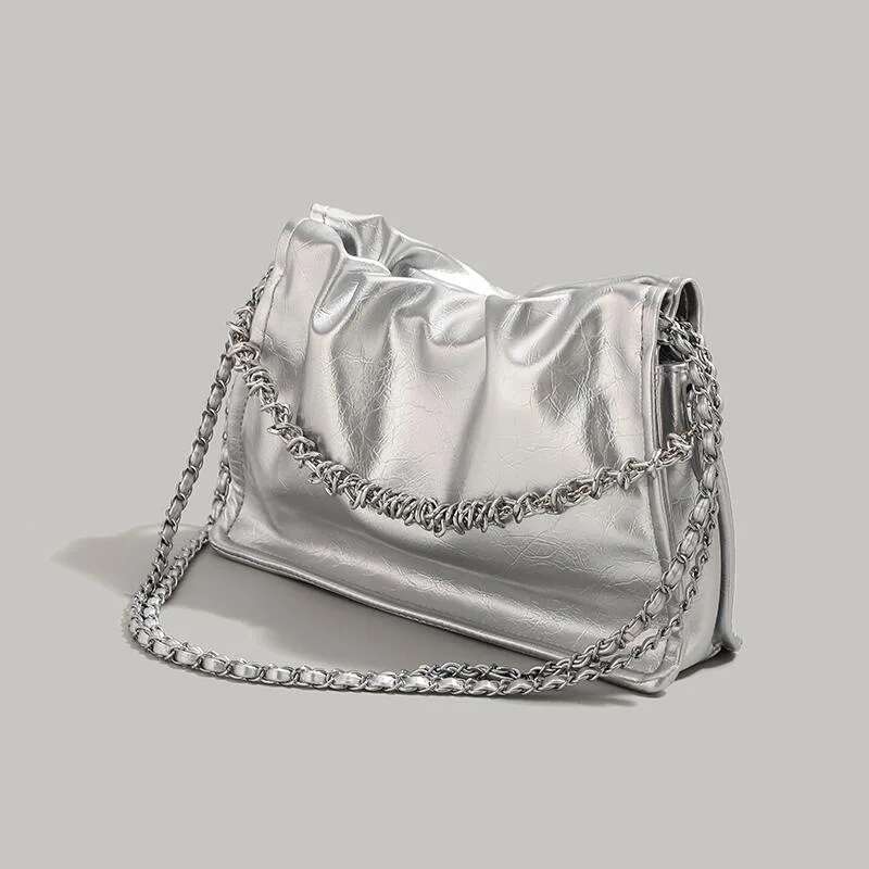 Designer Bag Fashionable And Elegant Sier Underarm Women's New Niche Pleated Tote Bag, Trendy Chain Commuting Bag