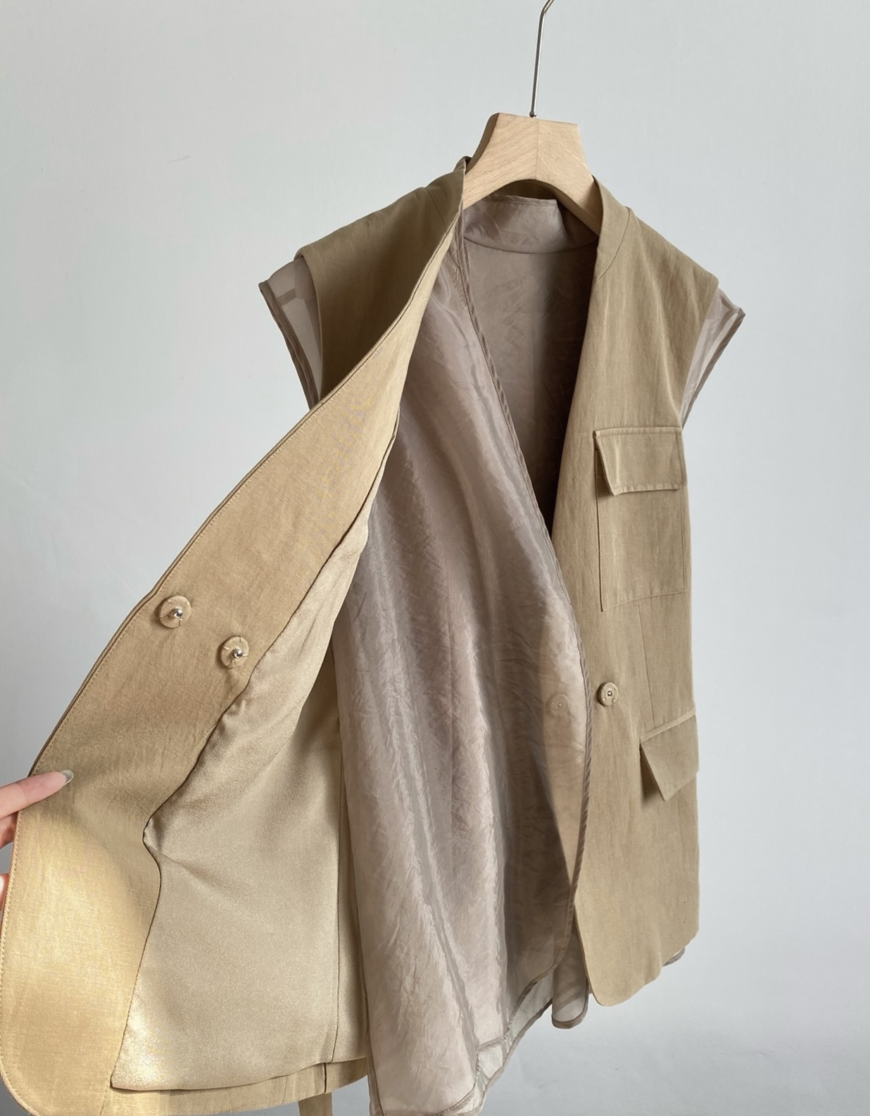 Vogue Paris 2025 Fashion Week Show jacket Customized Fashion Tailored clothing mens and womens Fashion Paris.M66