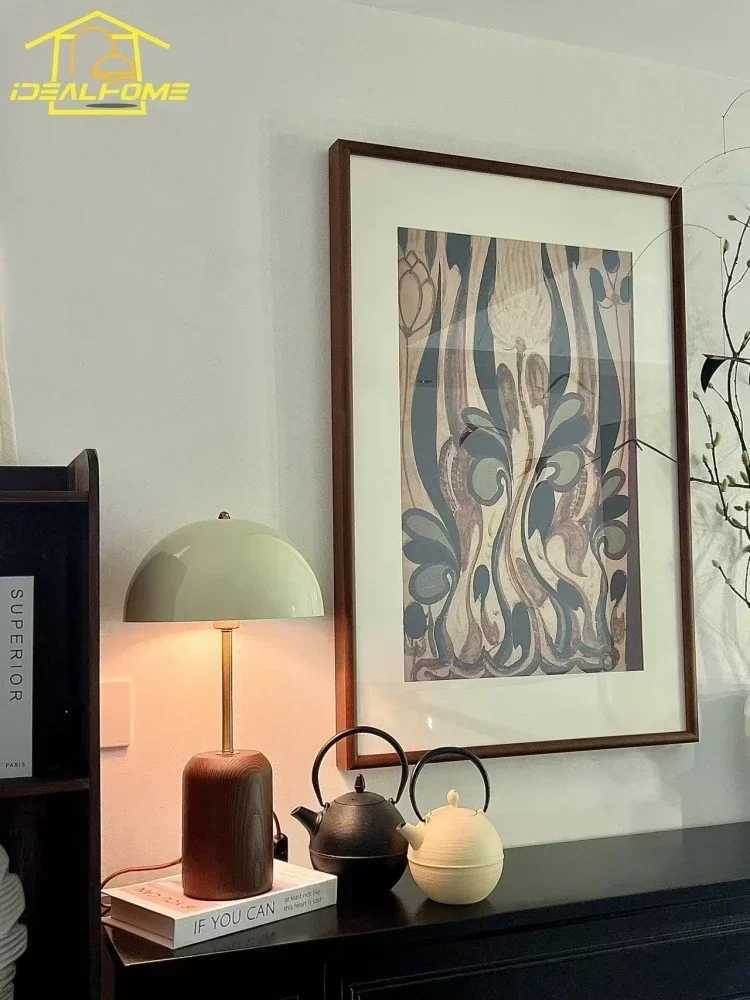 French Medieval Vintage Solid Wood Table Lamp LED E14 Atmosphere Designer Desk Lights Bedroom Study Bedside Living Room StudioM251125