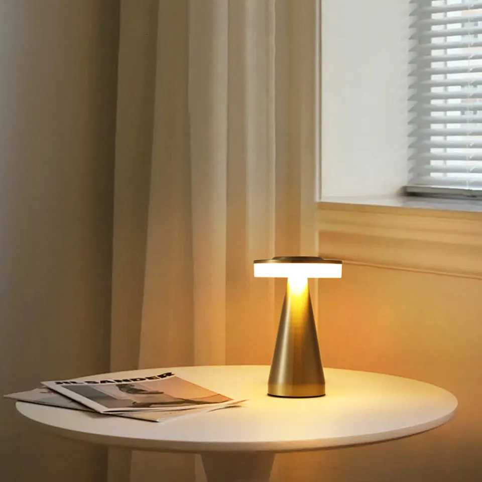 Retro Mushroom Table Lamp Touch Sensor Desktop Night Light Rechargeable Reading Lamp For Bedroom Restaurant Bar Decor LightingM251125