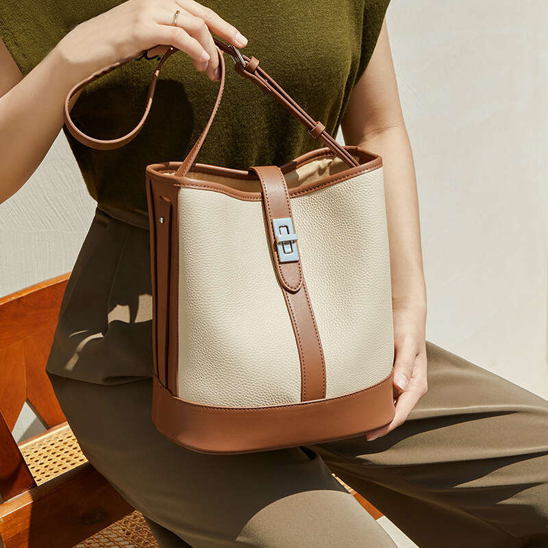 High End Handbag New Spring Summer Trendy Bucket Large Capacity Shoulder For Work And Commuting Women S Armpit Bag