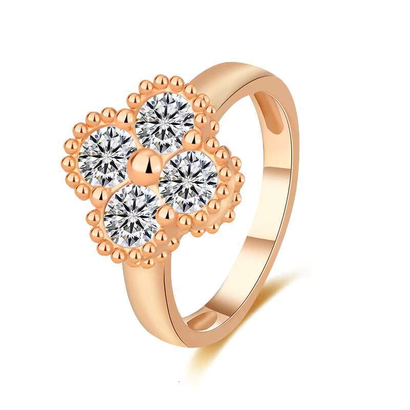 Wholesale Trendy Design Sparkling 4mm Moissanite Pass Diamond Tester GRA Certificate Lucky Moissanite Clovers Ring for Women