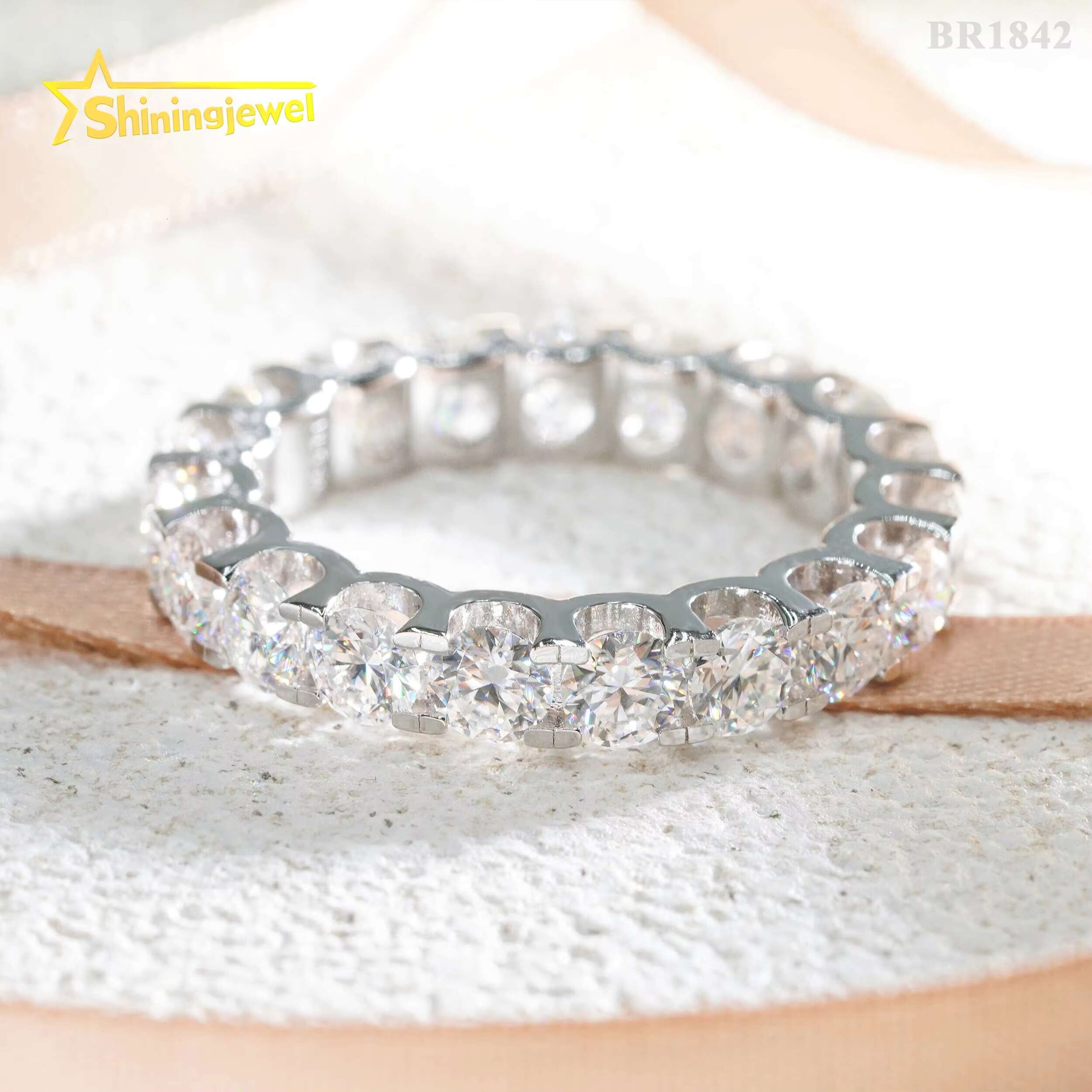 Ready to Ship S925 Silver Iced Out Diamond 4MM 5MM 6.5MM VVS Moissanite Ring Custom Women Eternity Rings