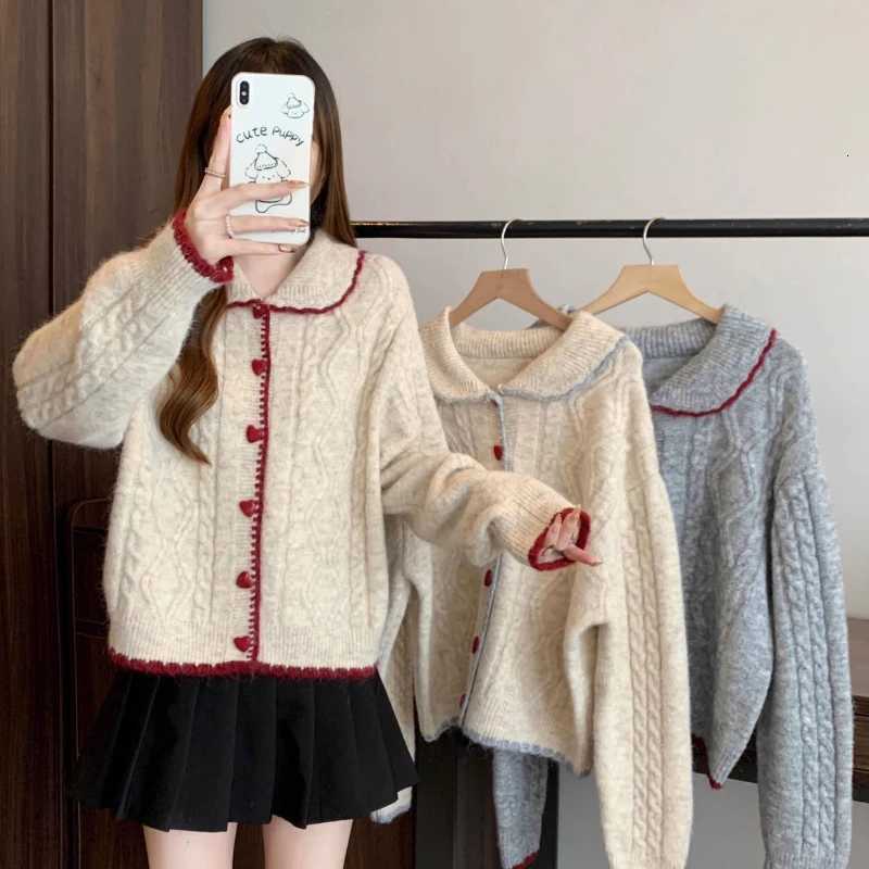 New Loose Sweater Autumn Winter Retro Love Button Knitted Sweater Womens Outer Wear Lazy Style Doll Collar Twist Cardigan TopsT251125