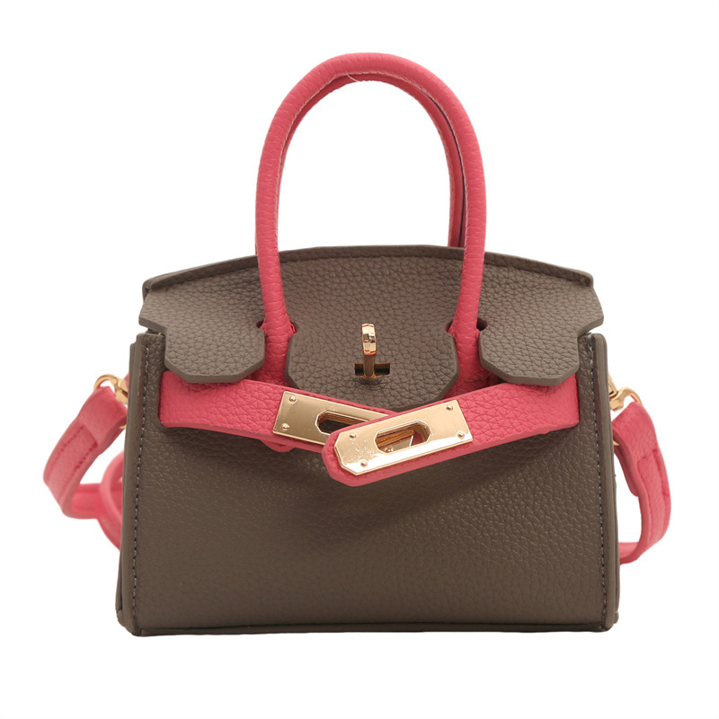 free shipping designer shoulder bags New Fashionable Versatile vintage mini black Crossbody Bag for girls