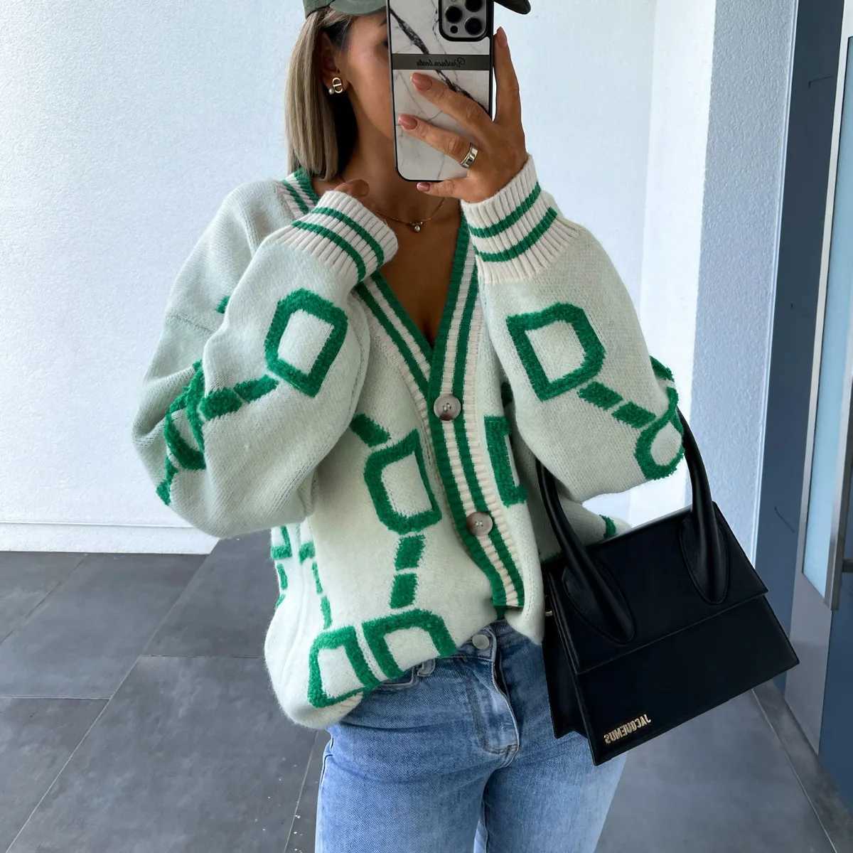 Cardigan Women Sweaters Knitted V Neck Full Sleeve Jumpers Y2k Streetwear Elegant Splice Knit Casual Open Stith Autumn WinterT251125