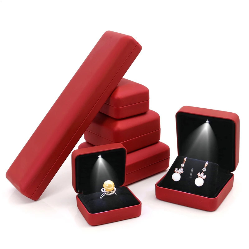 Engagement Ring Earrings Box For Women Jewelry Pendant Box with LED Light Bracelet Jewellery Case Wedding Necklace Display Case 250424