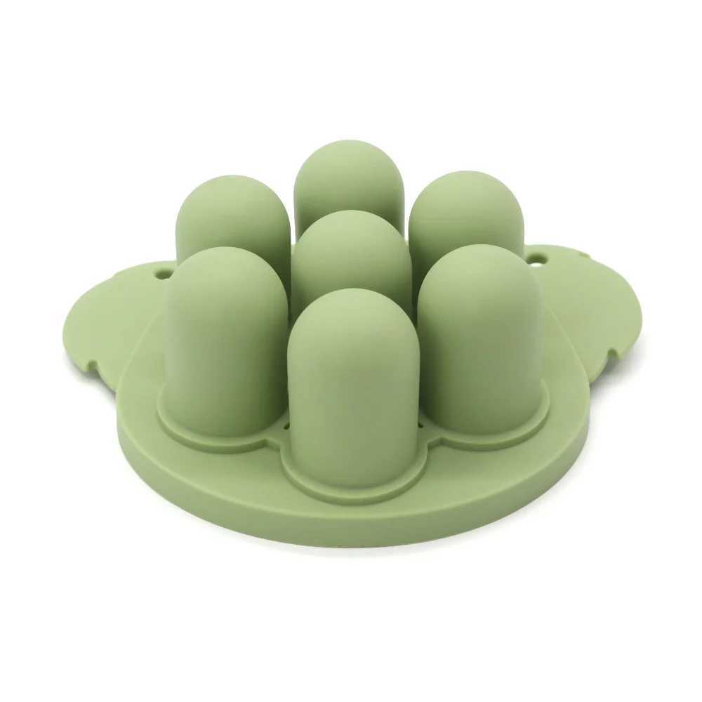 2PCS Baby Ice Pops Silicone Mold Ice Maker Animal Shapes Molds Baby Fruit Feeding Pacifier Teether Toy G251125