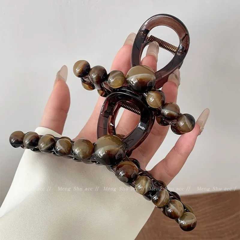 1. Womens Retro Gradient Beaded Hair Claw Geometric Hairclip Shark Clip Fashion All Hairclip AccessoriesT250425
