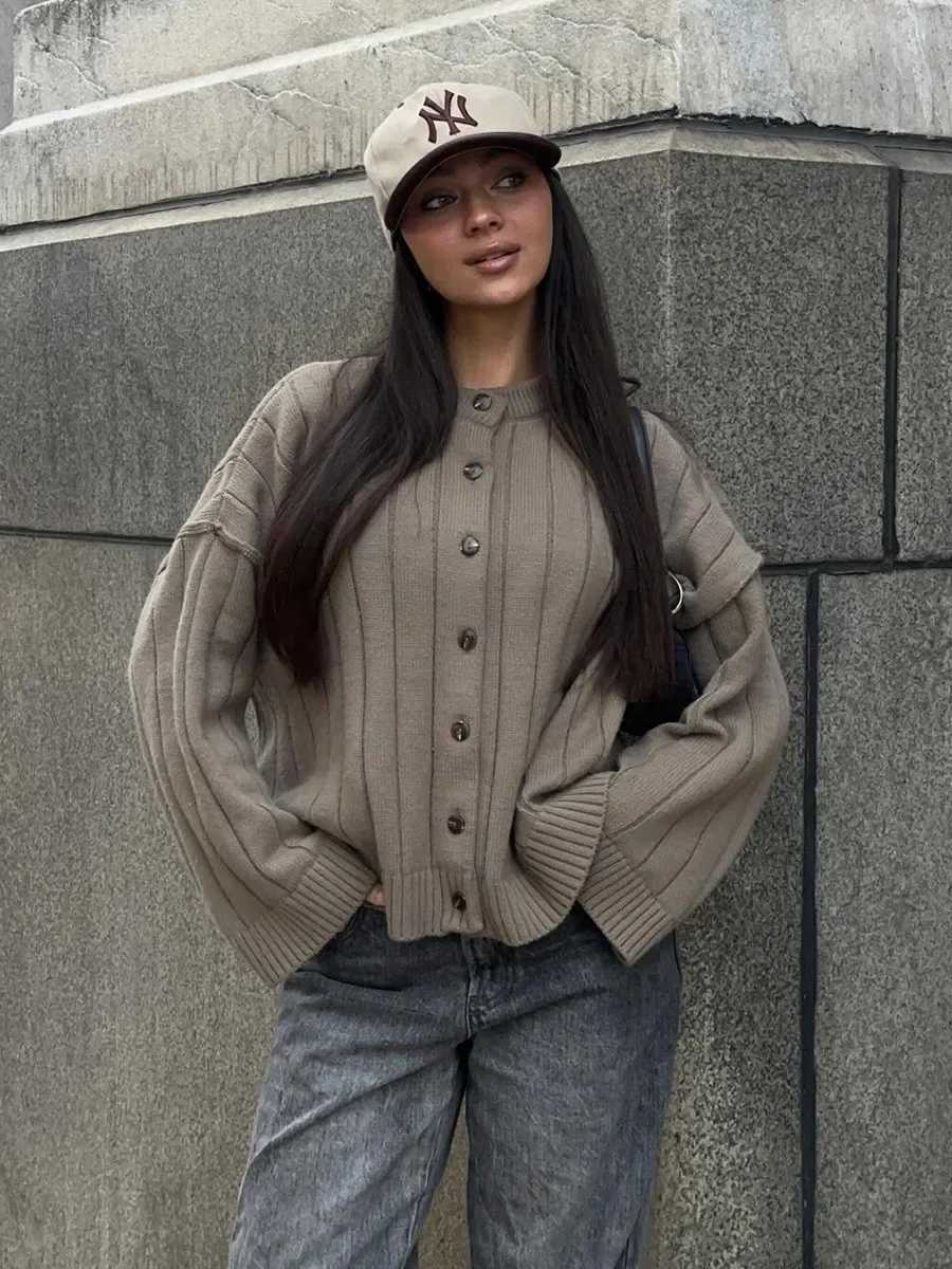 Blubelle Womens New Knit O-Neck Cardigan Soft Fabric Long Sleeve Button Front Loose Autumn Winter Casual Staple SweatersT251125