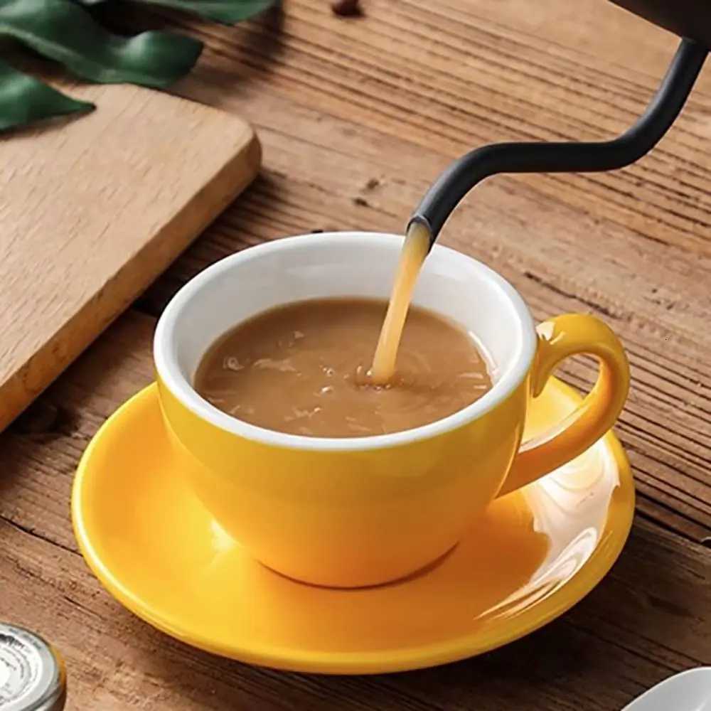 Minimst 220ml Ceramic Coffee Cup Solid Color with Base Couple Mug European Style Tea Cup Latte Y251125