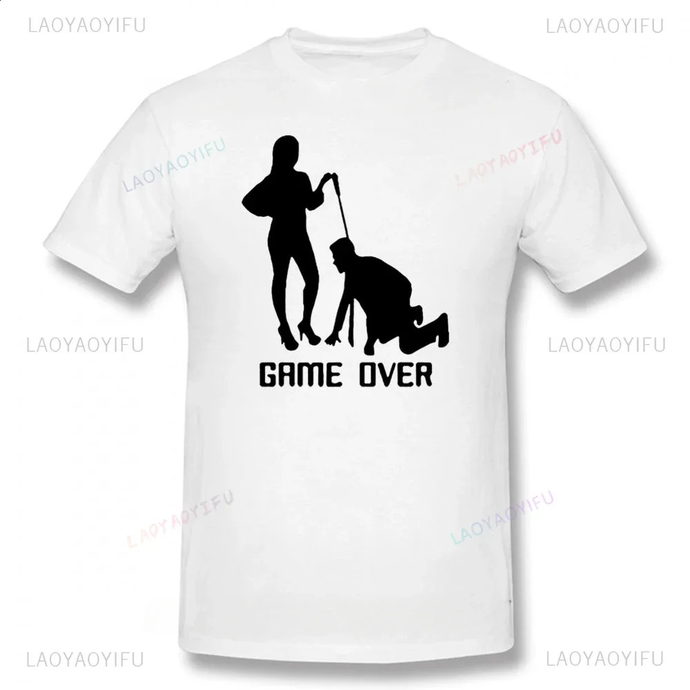Sales Games Bridal and Groom T-shirt Funny Printing Singles Party T-shirt Summer Short Sleeve Fashion Casual Harajuku Mens T-shirt 250423