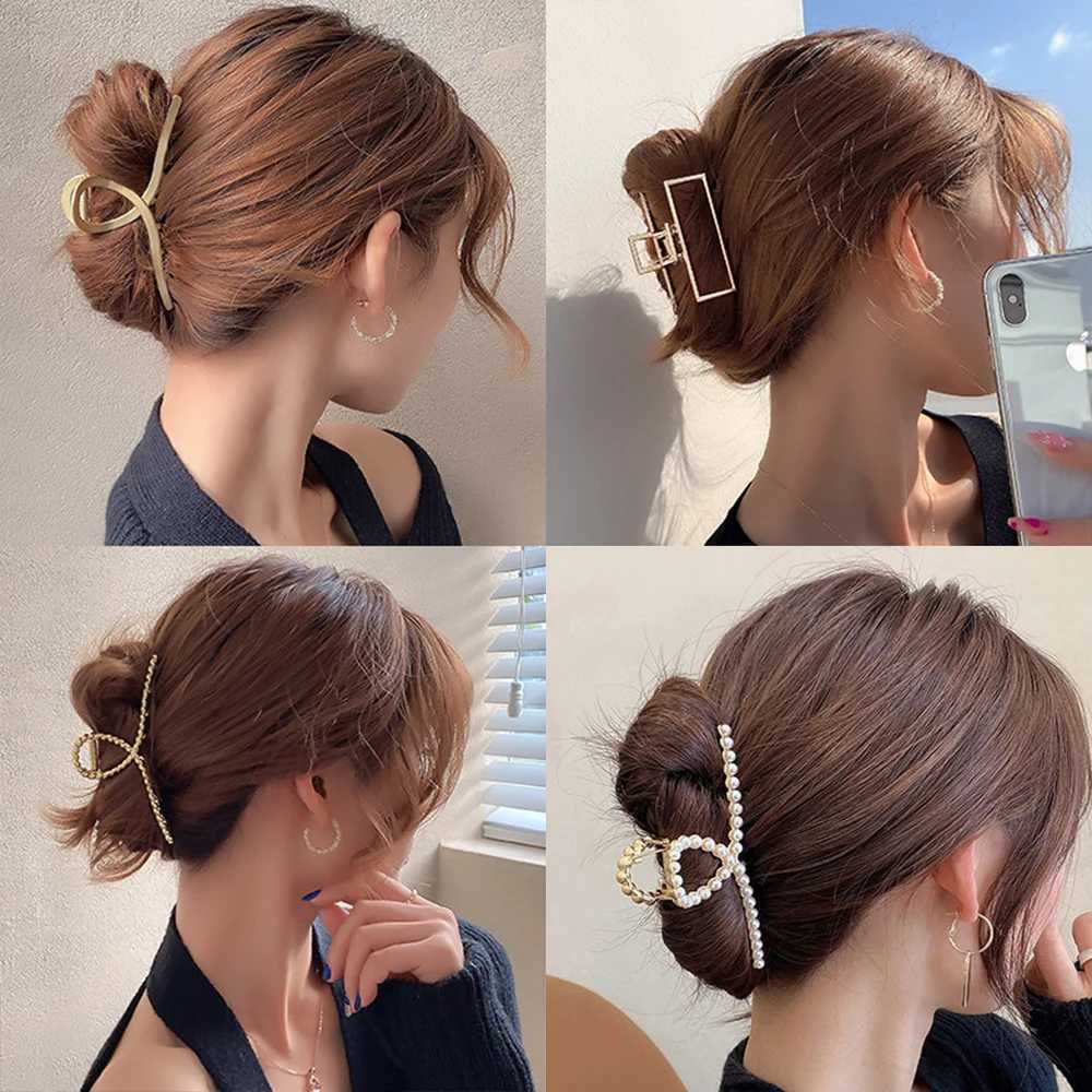 Metal hair claw crab clip suitable for girls Korean anti slip large geometric bucket shark clip hair clip pearl hair accessoriesT250425