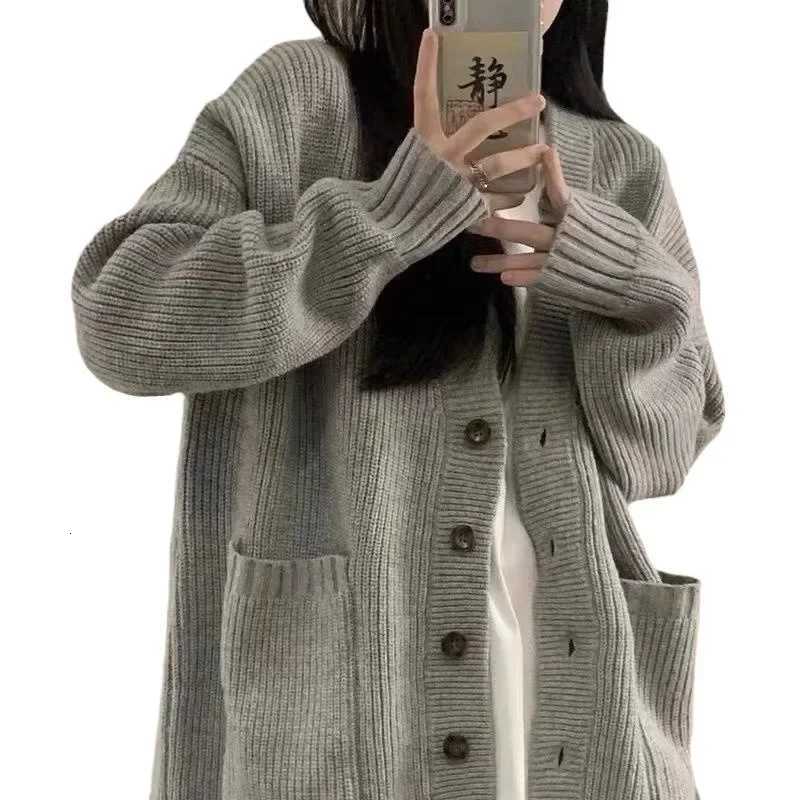 2024 New Preppy Style Womens Knit Sweater Cardigan Loose Fit V-neck Versatile Solid Color Korean Version PulloversT251125