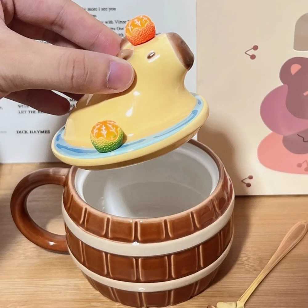 450ml Cute Capybara Ceramic Cup Ceramic Mugs Creative Large-capacity Water Cup with Lid Birthday Gift for Boyfriend Girlfriend Y251125