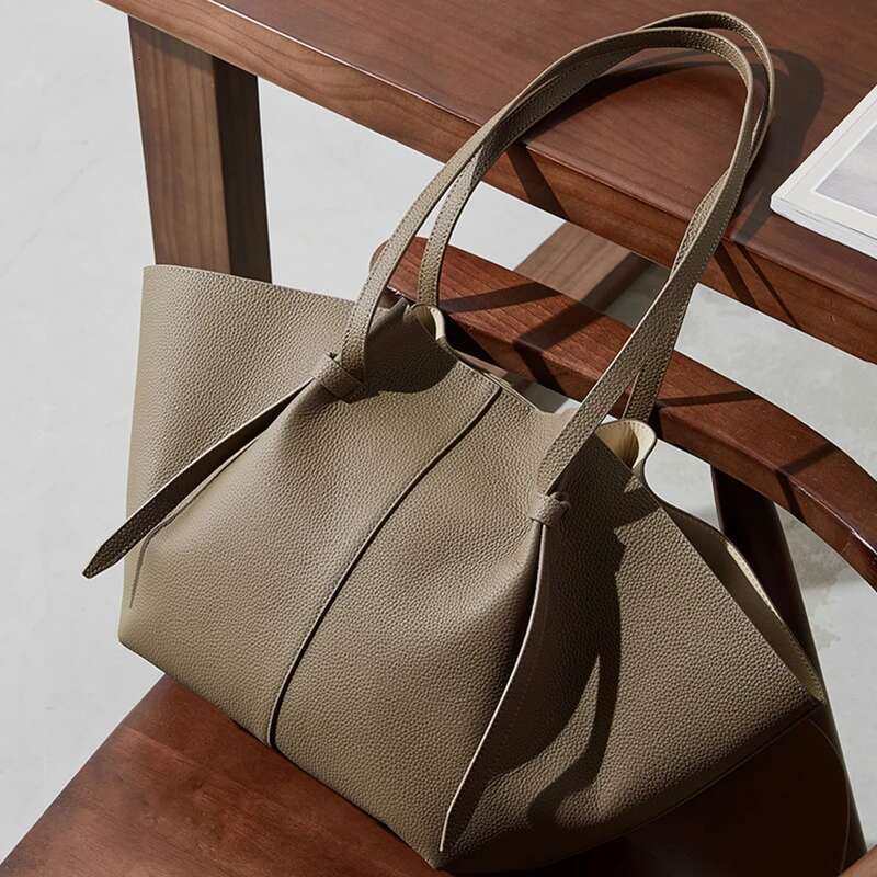 Hifashion Cowhide Genuine Leather Large Tote Shoulder Bags For Women 2025 Trend Designer Trapeze Purses Underarm Ladies Handbags