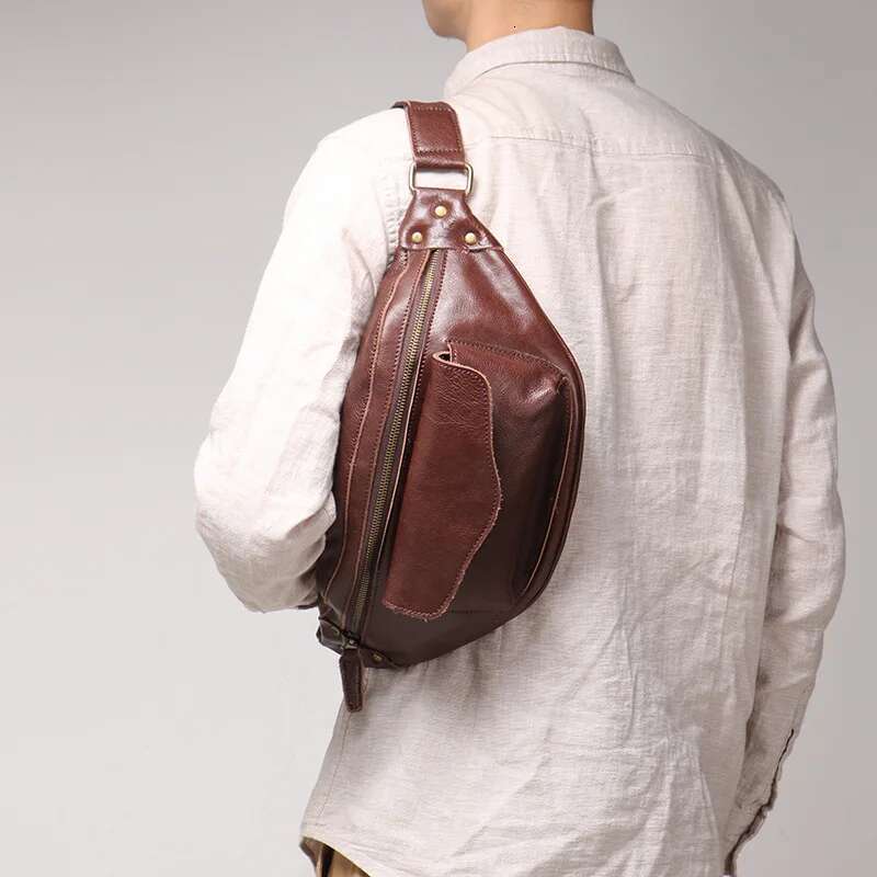 LUOKIR Retro Men's Chest Vegetable Tanned Leather Casual Crossbody Bag, Cowhide Shoulder Bag