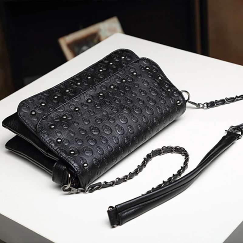 JIEROTYX England Style Crossbody Leather Small Skull Shoulder Bag Chain Clutch Women Bags Designer Drop