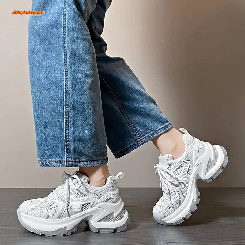 Athletic Woman Footwear 2024 New Sneakers Sports Designer Vulcanized Shoe Trends On Sale Mesh Breathable Shoes for Women ddmykukumalu