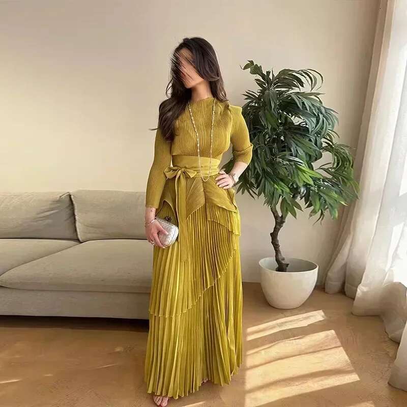 Pleated Irregular Lantern 2 Skirt + Swing Dress 2024 Autumn Solid Long Sleeved Lace Up Design Two Piece Set