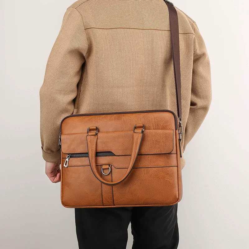 Luxury Business Briefcase Male High-quality Crazy Horse Leather Crossbody Shoulder Bag Men Laptop Bag Man Handbag BriefcasesT251125