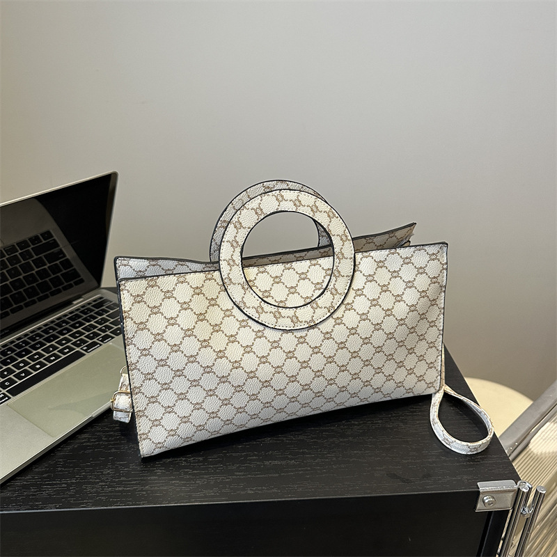 Free Shipping Designer Shoulder Vintage Casual Versatile Tote Bag Fashionable White Distressed For Women New Free Delivery Designer Bag