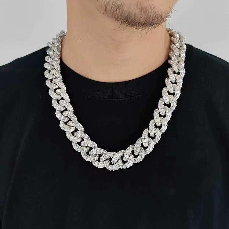 Luxury Jewelry 21mm Wide Sterling Silver D Color VVS Clarity Emerald Cut Moissanite Baguette Diamond Cuban Link Chain