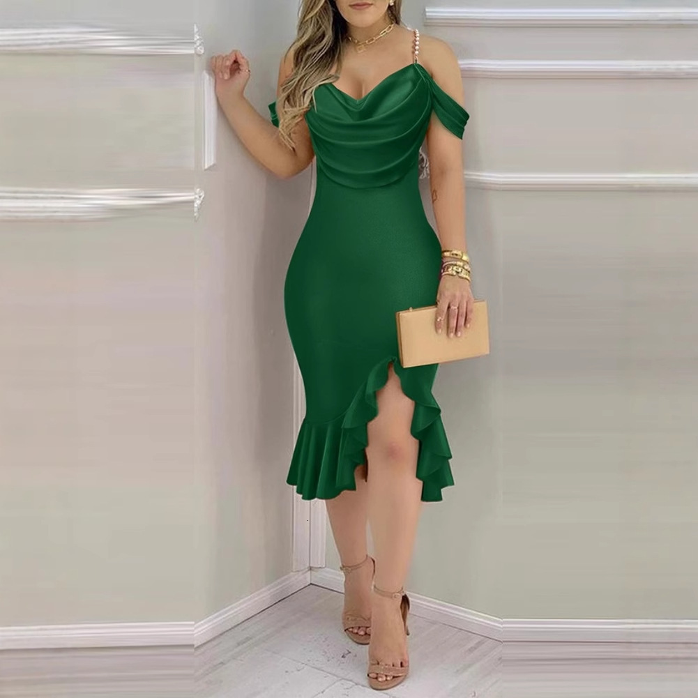 2024 New Pearl Chain Decorative Fake Two piece Swinging Collar Dress