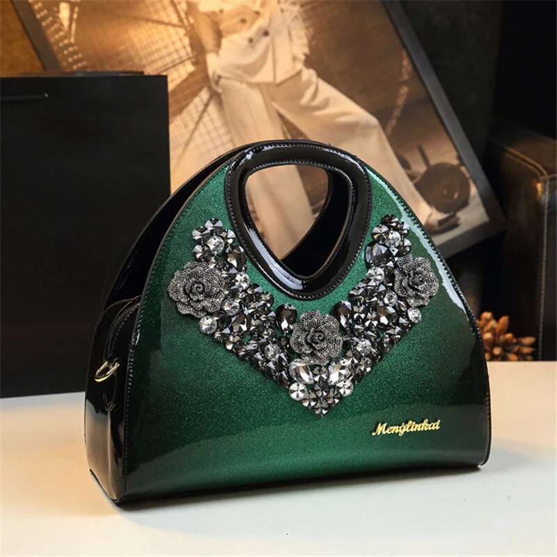 Spring new rhinestone patent leather flower gradient dumpling one-shoulder cross-body handbag banquet dress women's bag