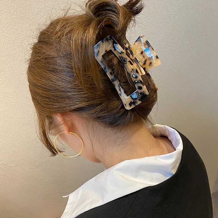Kshmir new styling with large beads acrylic hair clip makeup hair styling for women pearl hair accessoriesT250425