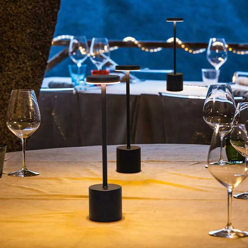 LED Charging Bar Table Lamp Vintage Atmosphere Light for Dining Table Outdoor Cafe Retro Desk Lamp for Restaurant Street StallM251125