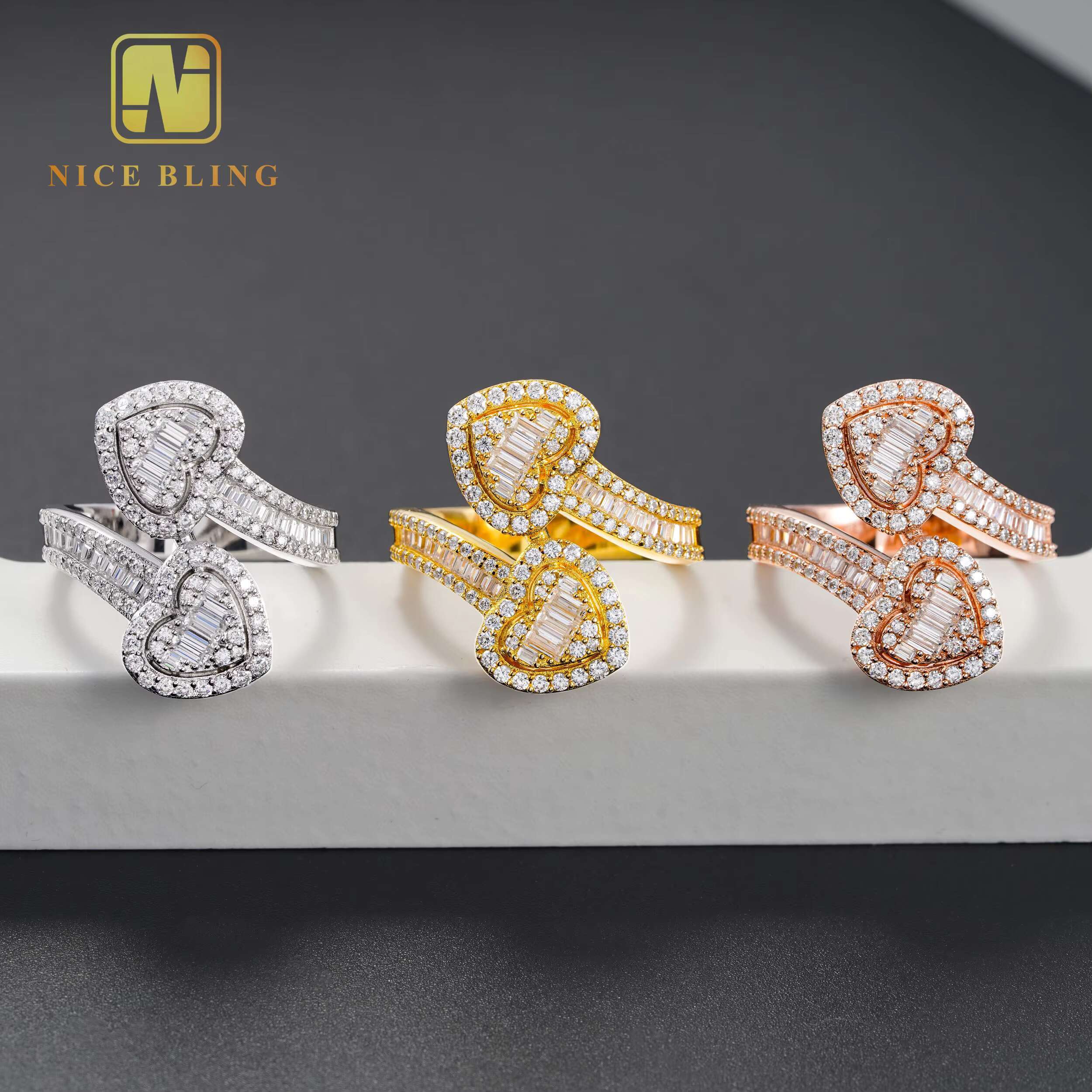 Pass Diamond Tester Wedding Bridal Jewelry baguette Cut Heart VVS Moissanite 925 Silver Curved Band Luxury Hiphop Ring