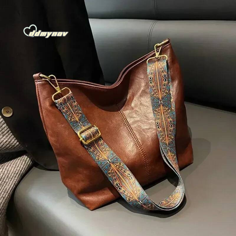 Vintage Solid Color PU Leather Women Fashion Shoulder Sling High-Capacity Simple Wide Strap Bucket Crossbody Bag Commuting ddmynov