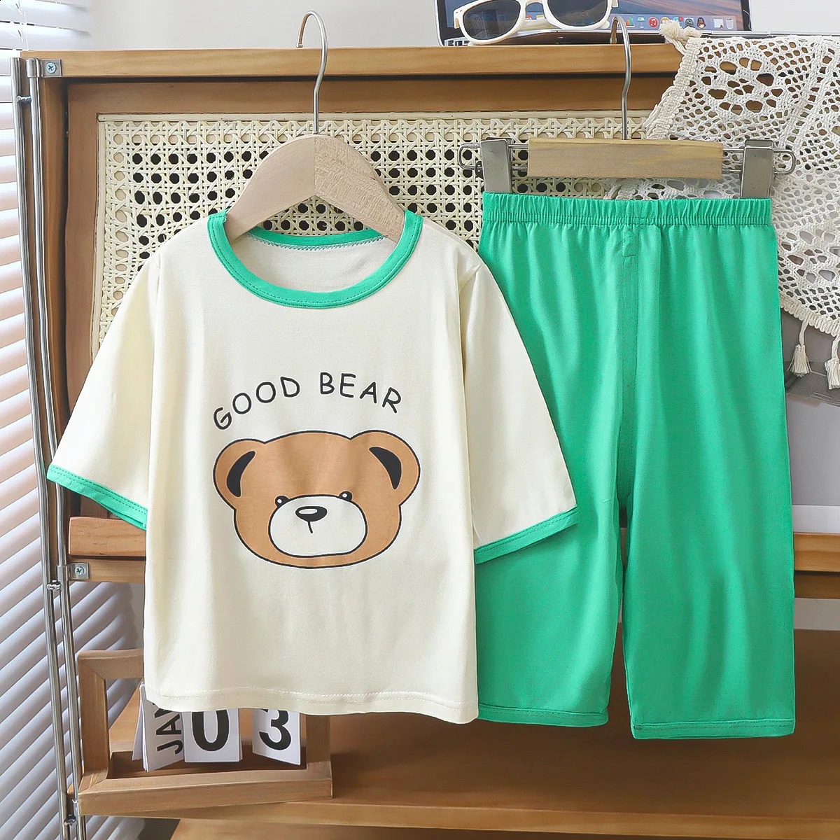 Childrens sleepwear lounge set mens clothing girls fashion summer thin medium and large childrens 250422