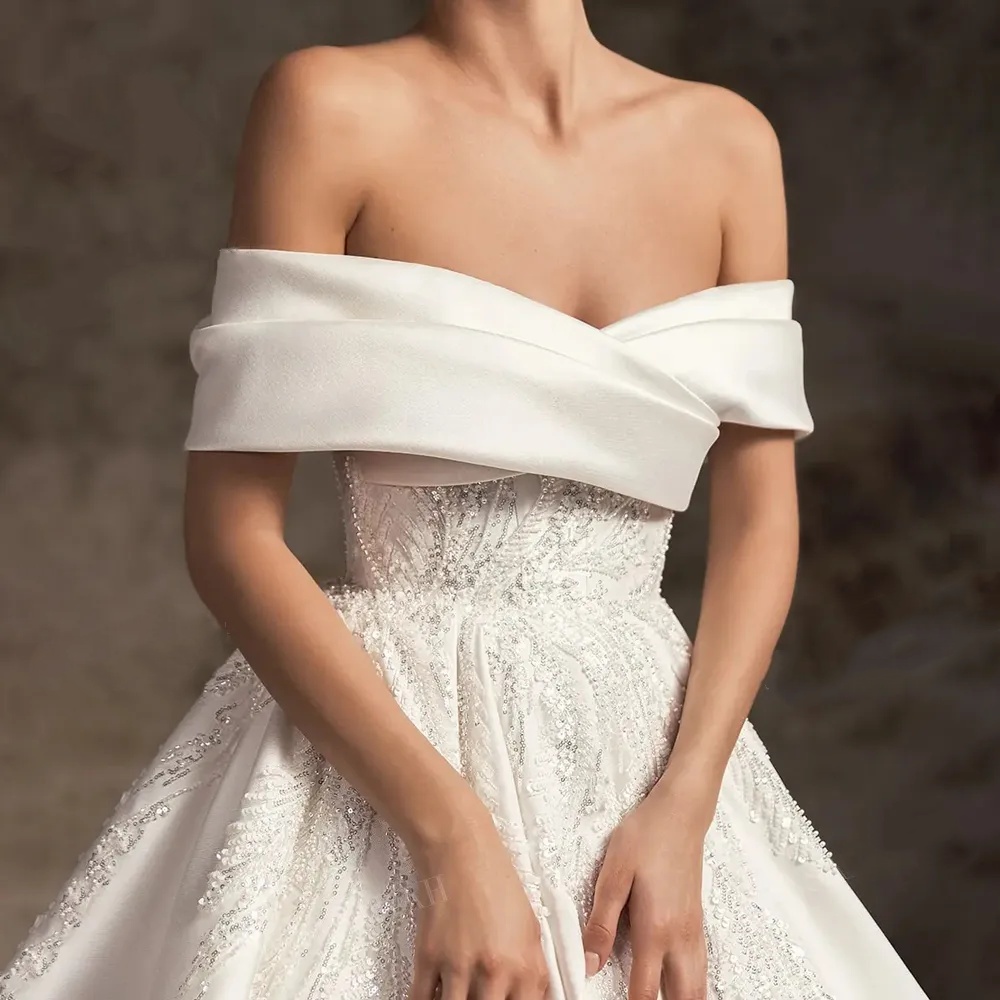 Off Shoulder Princess Wedding Dresses Satin Beading A-Line Court Train Customized Appliques Bridal Gowns Vestido De Novia Plus Size