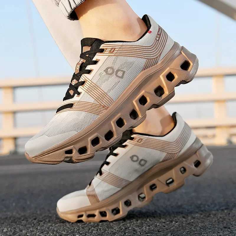 New cross-border mens shoes lightweight breathable casual sports running shoes will be popular in foreign trade stocks in 2024C250425