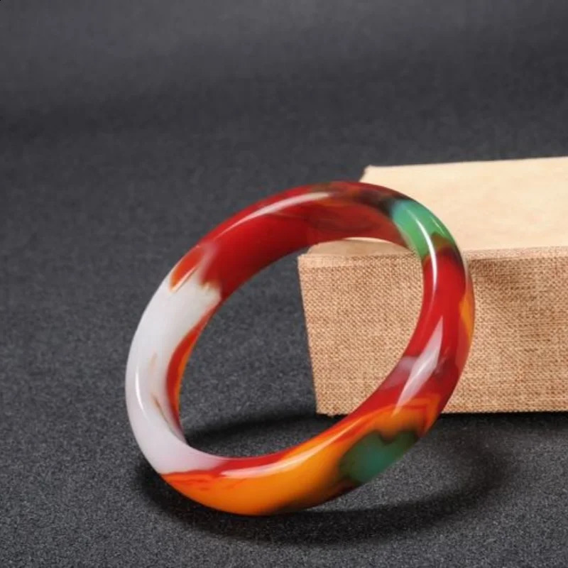 Color Jade Bracelet Natural Jade Womens Fashion Simple and Atmospheric 250424