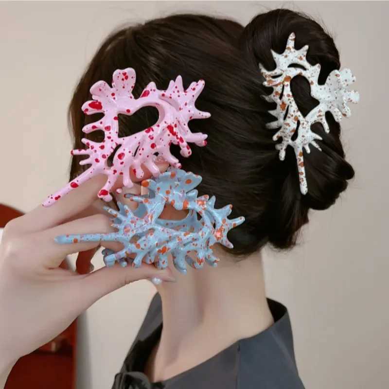 Ocean Metal Conch Womens Hairpin Color Shell Crab Hairpin Shell Catcher Fairy Summer Ocean Y2K HairpinT250425